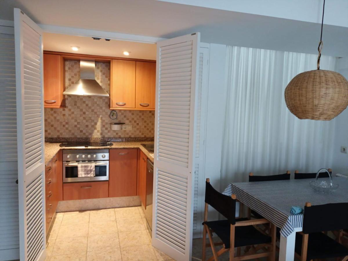 Port De'N Perris Apartment เลสกาลา ภายนอก รูปภาพ